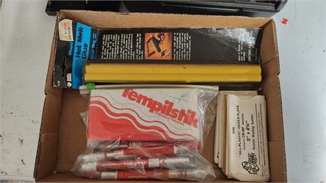 Temperature Indicators & Plastic Cover Plates & Hot Glue Sticks
