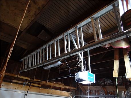 Aluminum Extension Ladder