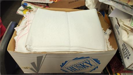 Lot Of Vintage Linens