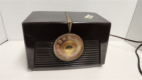 Vintage RCA Victor radio