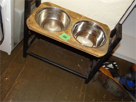 Dog Feeder/ Waterer