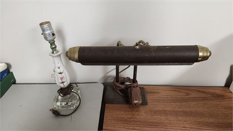 2 Vintage Lamps