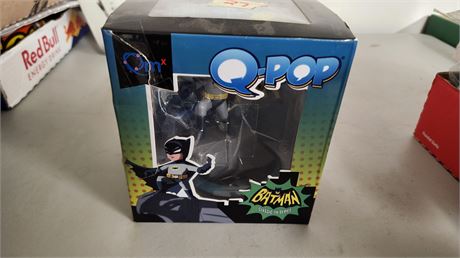 Q Pop Batman Figure