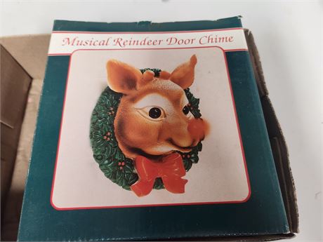 Rudolph Door Chime
