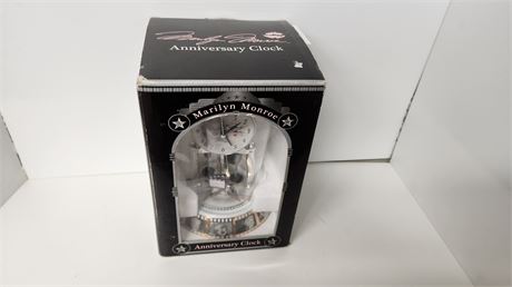 Marilyn Monroe Anniversary Clock
