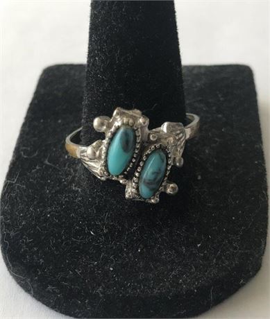Unmarked Costume Jewelry Size 7 Ring