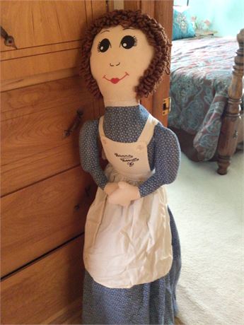 Hanna Hoover Sweeper Cover