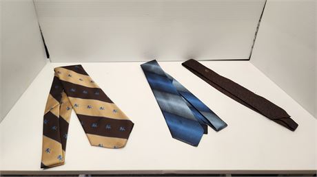 3 Vintage Ties In Nice Condition