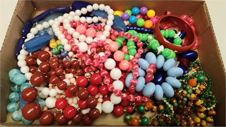 Lot Of Jewelry. Not Sorted