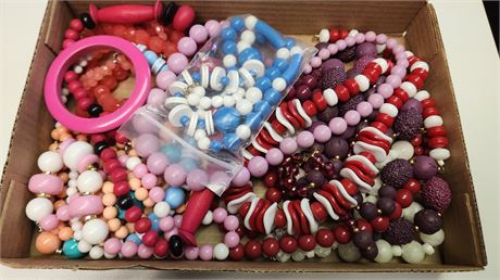 Lot Of Jewelry. Not Sorted