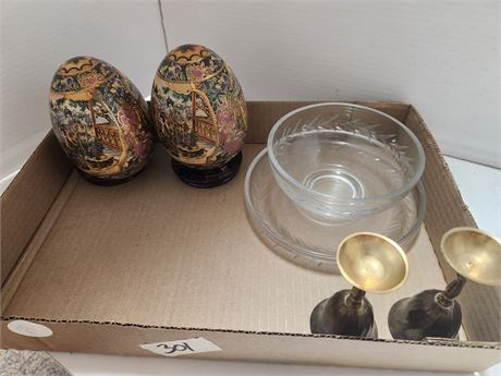 2 Oriental Style Eggs & Miscellaneous Items