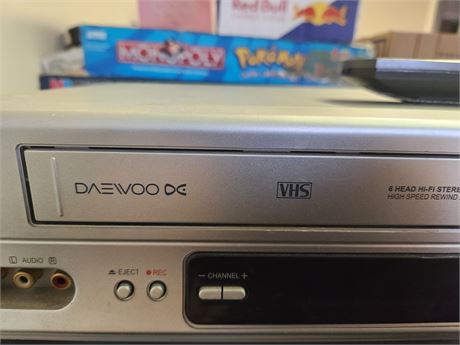 Daewoo VHS/DVD Combo