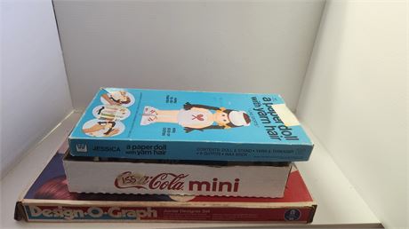 Design-O-Gragh & Paper Doll & Capsela 200 Motorized Land Model Set