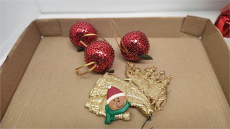 Snowman Cookie Jar & Miscellaneous Holiday Items