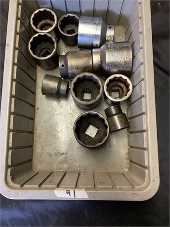 Various sizes of 1" drive socket lot
