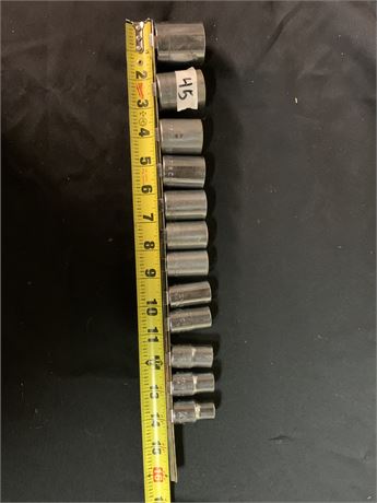Craftsman 12 piece 1/2 drive socket set