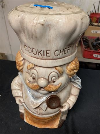 Vintage Collectible Ceramic Chef Cookie Jar Kitchen Decor