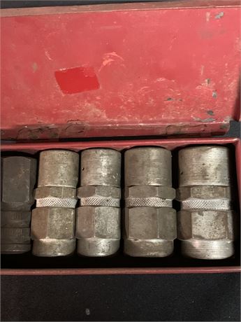 5 piece stud driver set in case