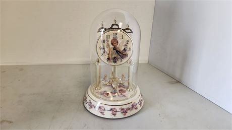 Timex Mantle Clock. NOT TESTED