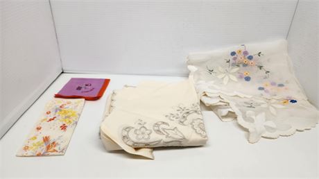 Vintage Linens & A Pair Vintage Shorts
