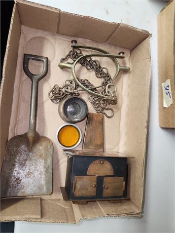 Lot of vintage toys