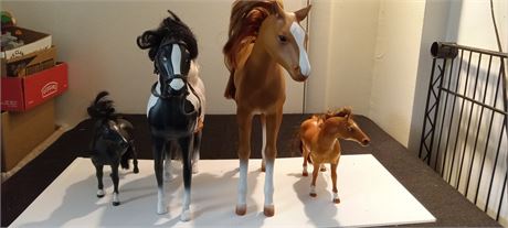 Lot Of Horses Possibly Some Breyers