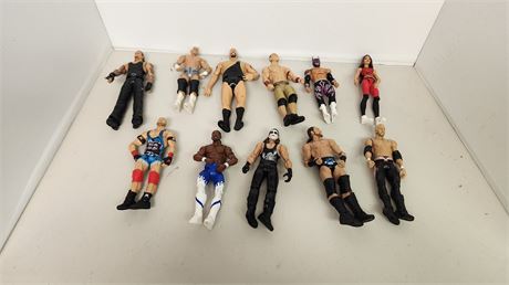 Lot Of Vintage & Current Wrestler Figures