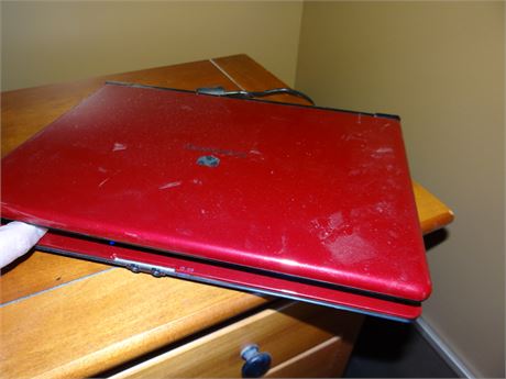 Lap Top- I think the screen is not working.