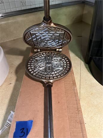 Pizzelle Iron