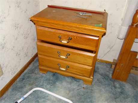 2 Night Stands