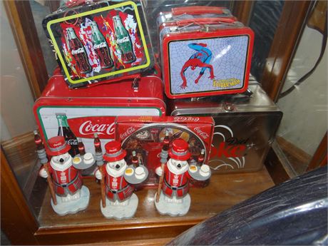Coca Cola items- Many have the box