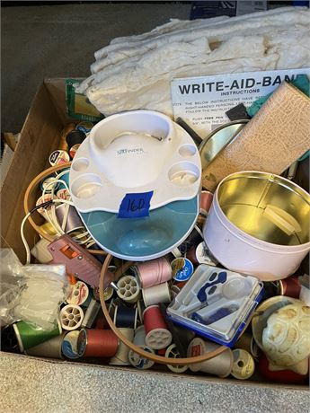 Box Lot, Sewing Thread