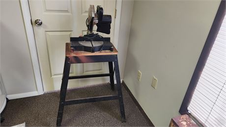 Chicago Electric 8 1/4 Miter Saw  1 1/2 HP   WORKS