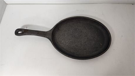 Cast Iron Oval skillet. 9 Inches
