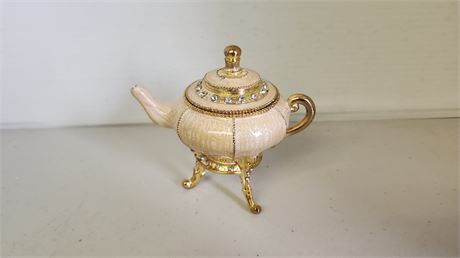 Small Tea Pot Music Box. Tested & Works