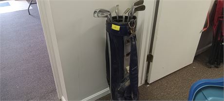 Golf Bag with Clubs