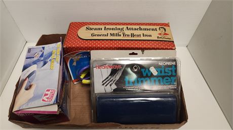 Lot Of Miscellaneous Collectable Items