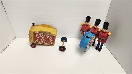 Vintage Circus Toys. NOT TESTED & Needs Repaired