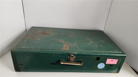 Coleman Camping Stove. NOT TESTED