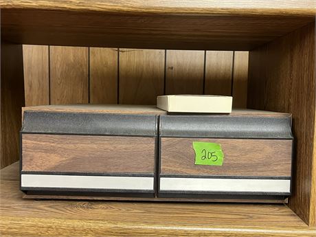 Tape holder