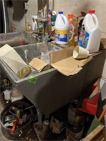 Cleaning Supply Lot