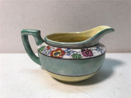 Gold Castle China Creamer