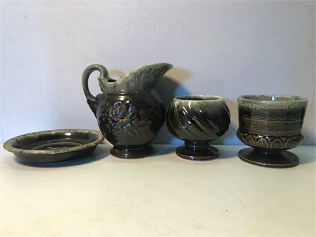 Hull Pottery