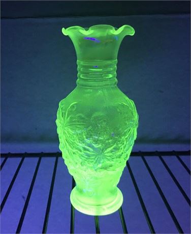 Iridescent Vaseline Imperial Glass Vase