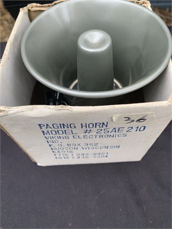 Vintage Indoor/Outdoor Paging Horn For Paging System Model 25AE210