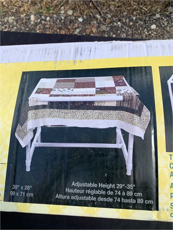 Boxed Plastic Quilt Frame Includes Assembly Instructions