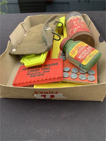 Lot Of Ice Scrapers Including A Collectible Vintage McDonald's Ice Scraper
