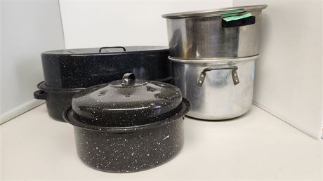 Lot Of Pots & Pans