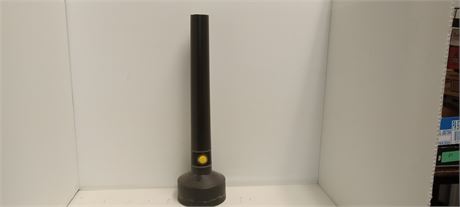 Energizer Halogen Flashlight NOT TESTED