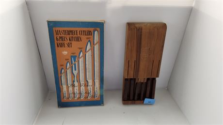 Lot Of 2 Set Of Kitchen Knives
